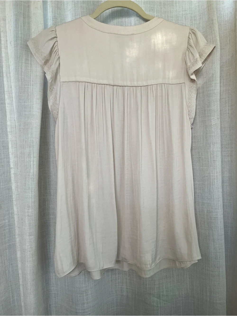 Embroidered Tassel-Tie Flutter Sleeve Top - Picture 2 of 7